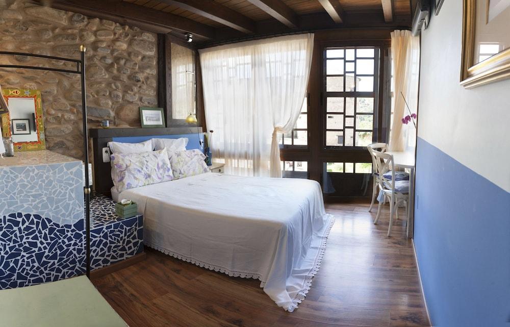 Micro-Hostal La Puerta Del Perdon Villafranca Del Bierzo Luaran gambar